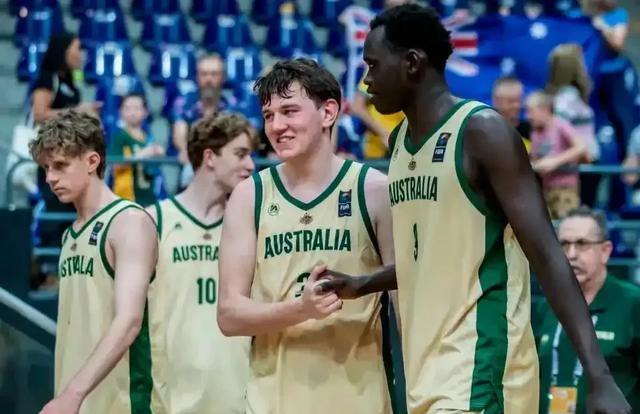 男篮亚洲杯, 在小组赛首