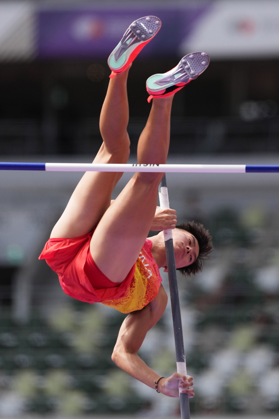 新华社记者, com